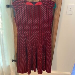 Lands End sleeveless Dress size 10-12